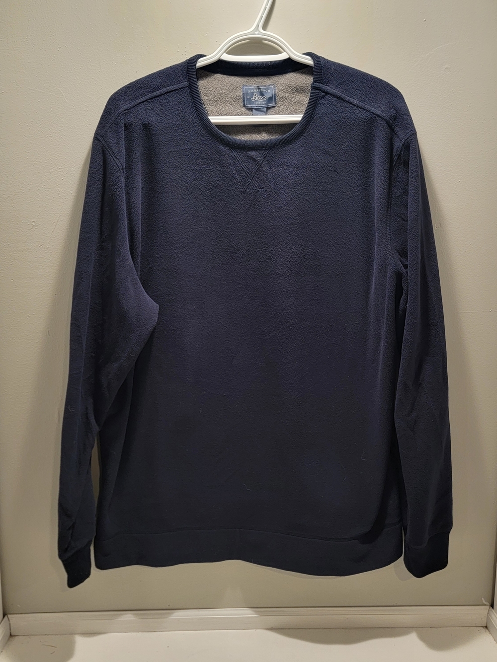 G.H. Bass & Co. Navy Crewneck Fleece Sweater